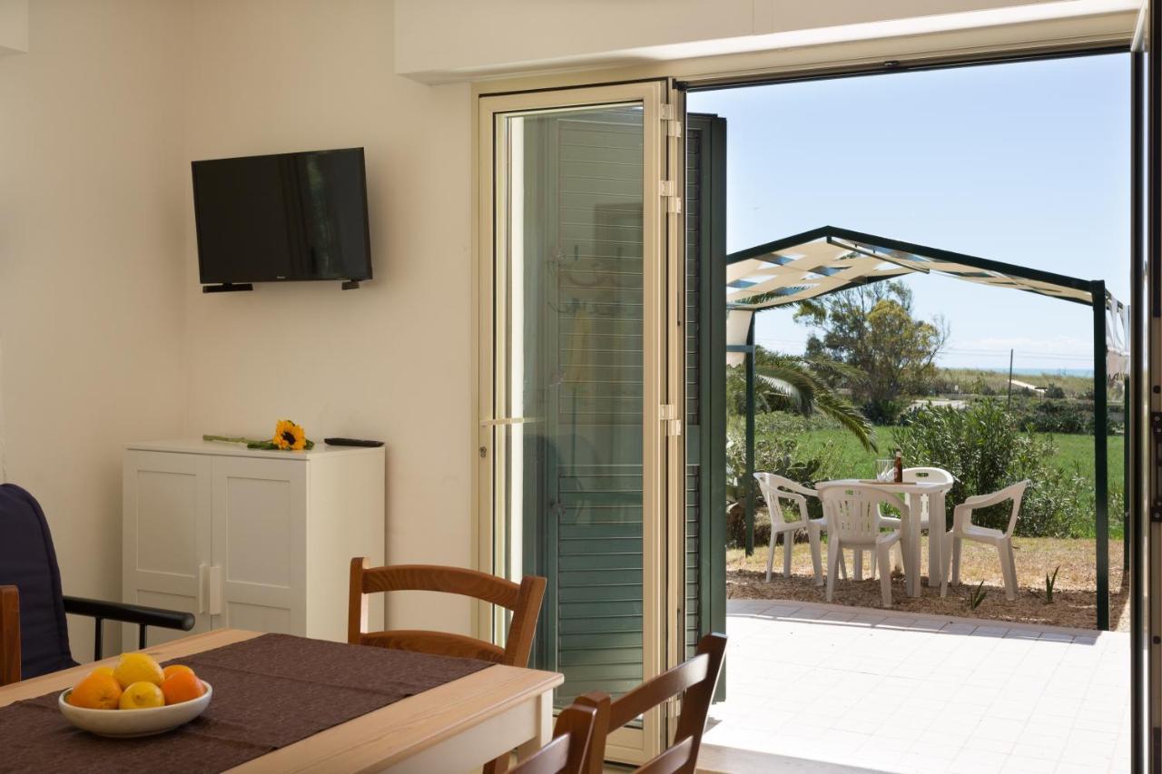 Al Ficodindia Apartment Sampieri Bagian luar foto