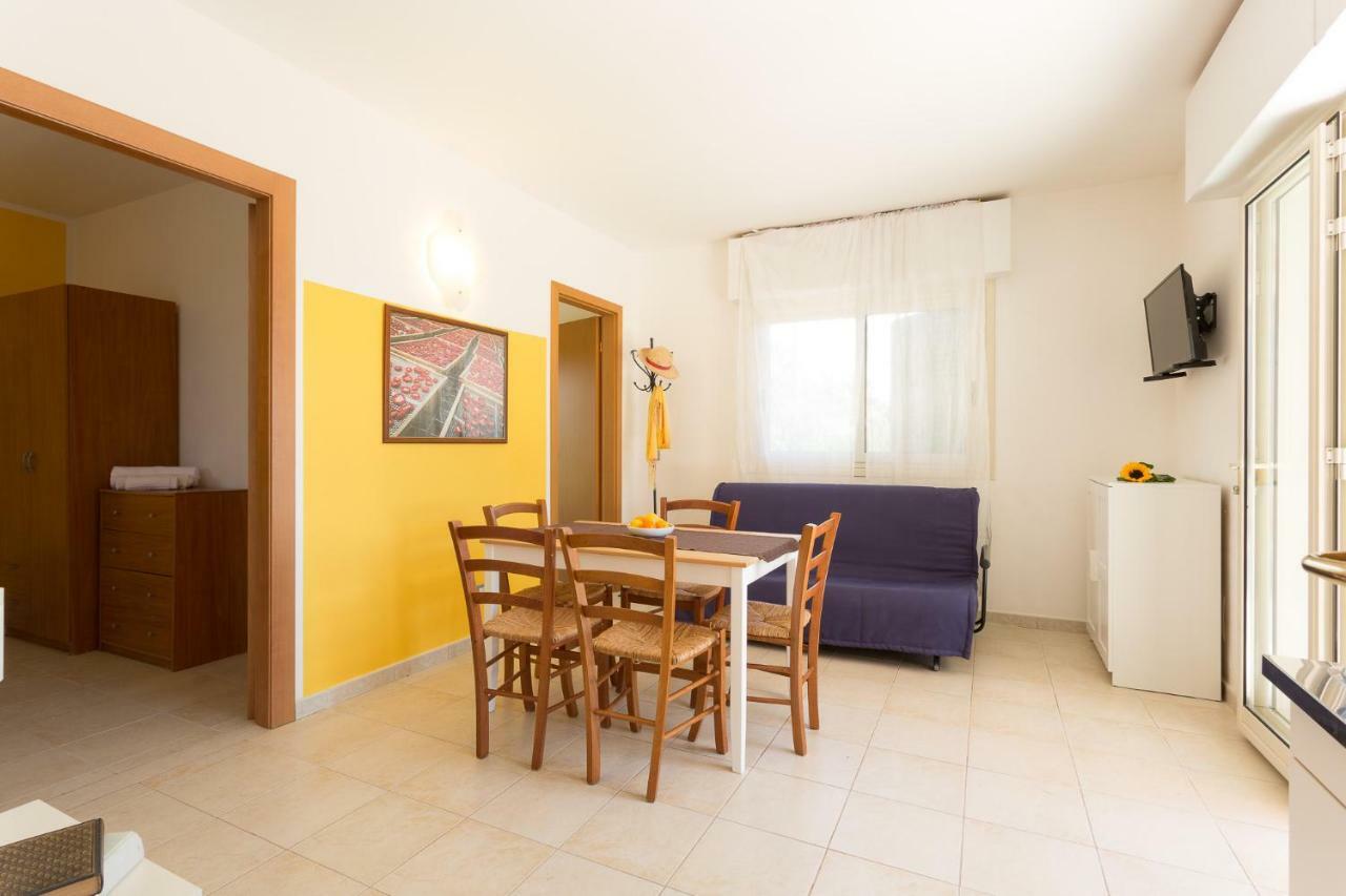 Al Ficodindia Apartment Sampieri Bagian luar foto