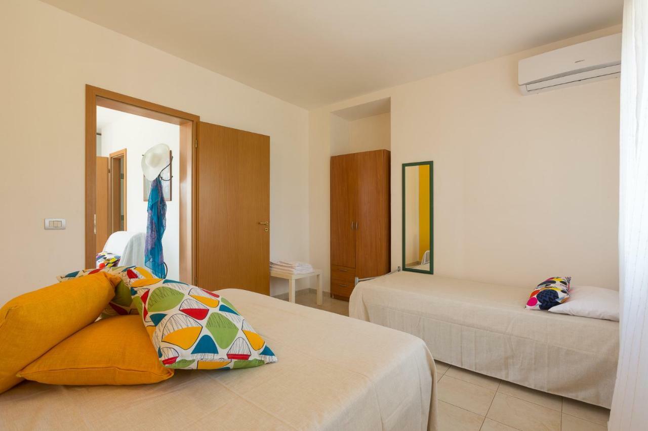 Al Ficodindia Apartment Sampieri Bagian luar foto
