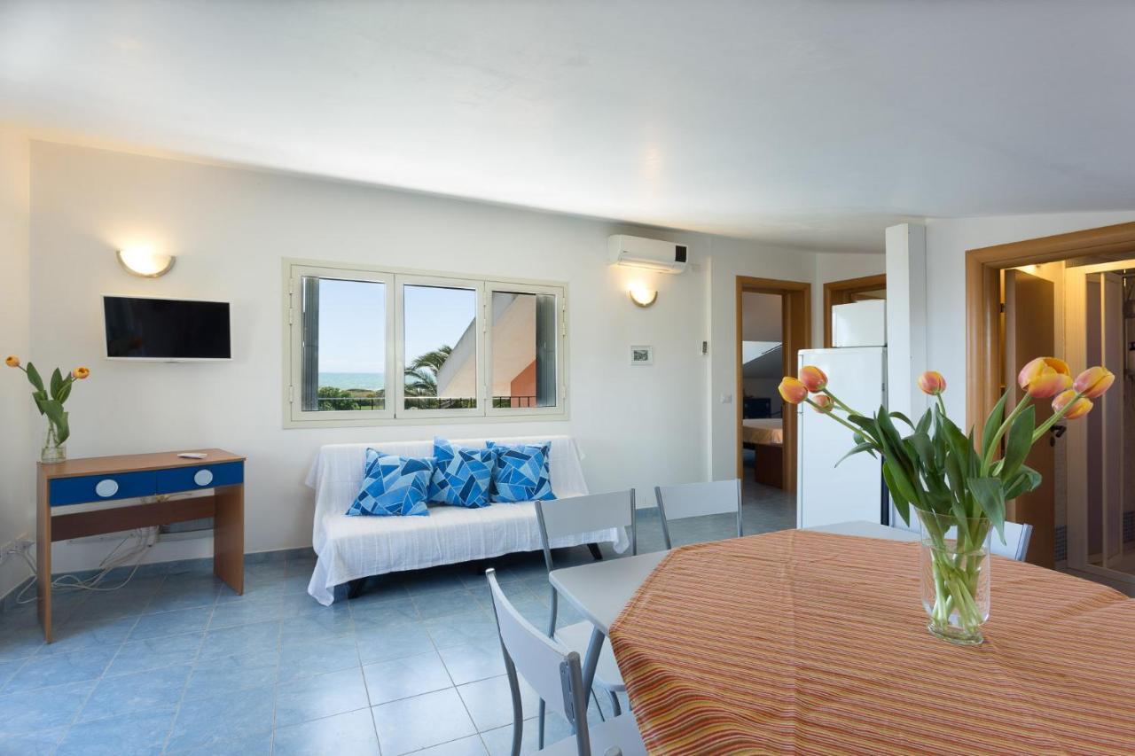 Al Ficodindia Apartment Sampieri Bagian luar foto
